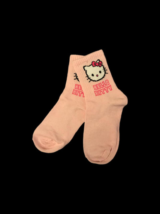 middle pink hello kitty